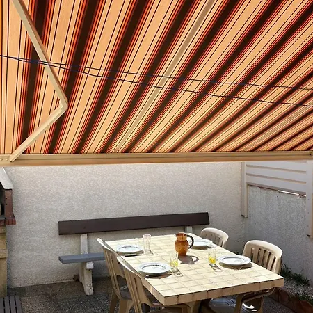 Ferienhaus Maison Cosy Avec Acces Plage, Clim, Parking Et Terrasse - 4 Personnes - Fr-1-529-179